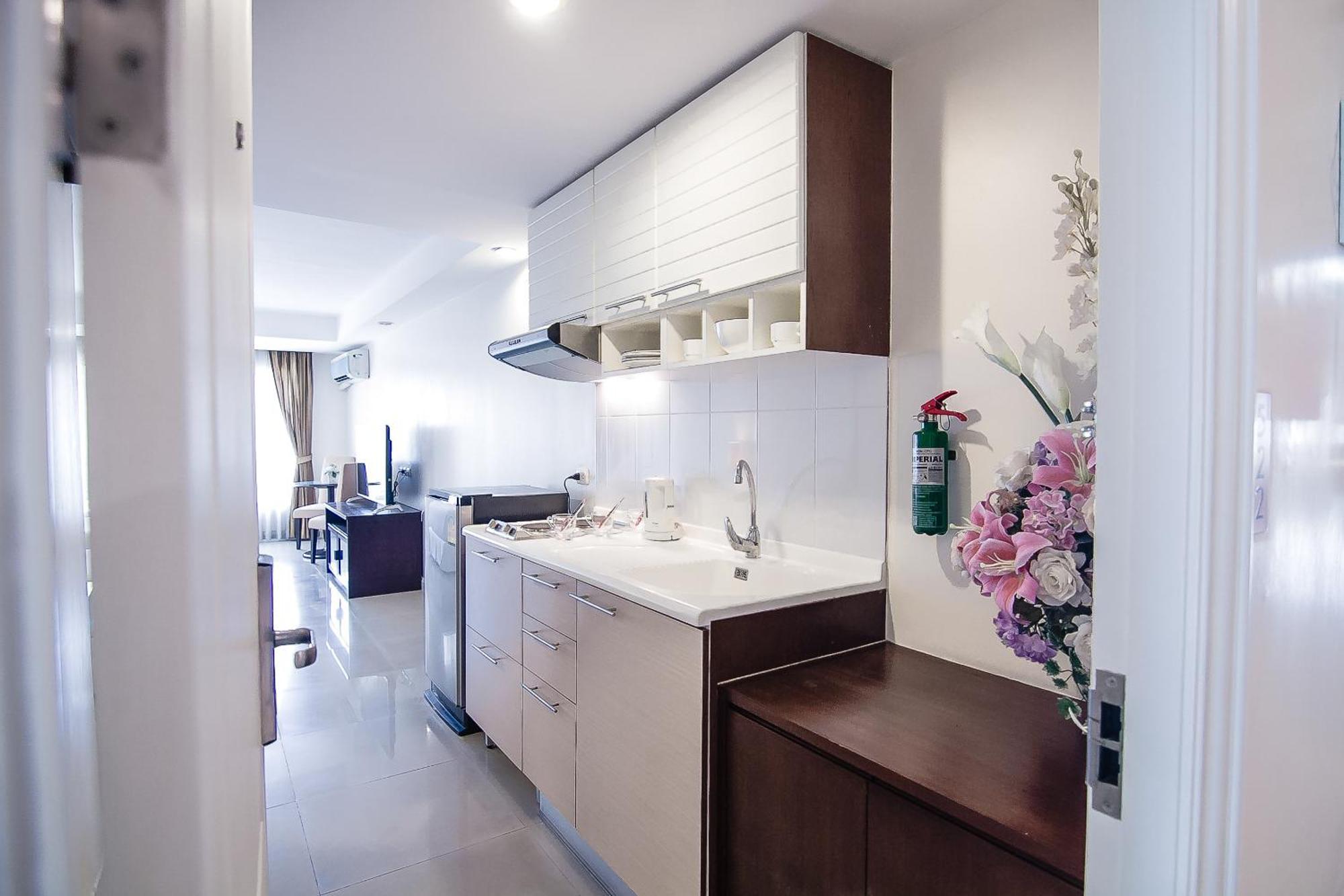 Romance Hotel Bangna Bangkok Dış mekan fotoğraf