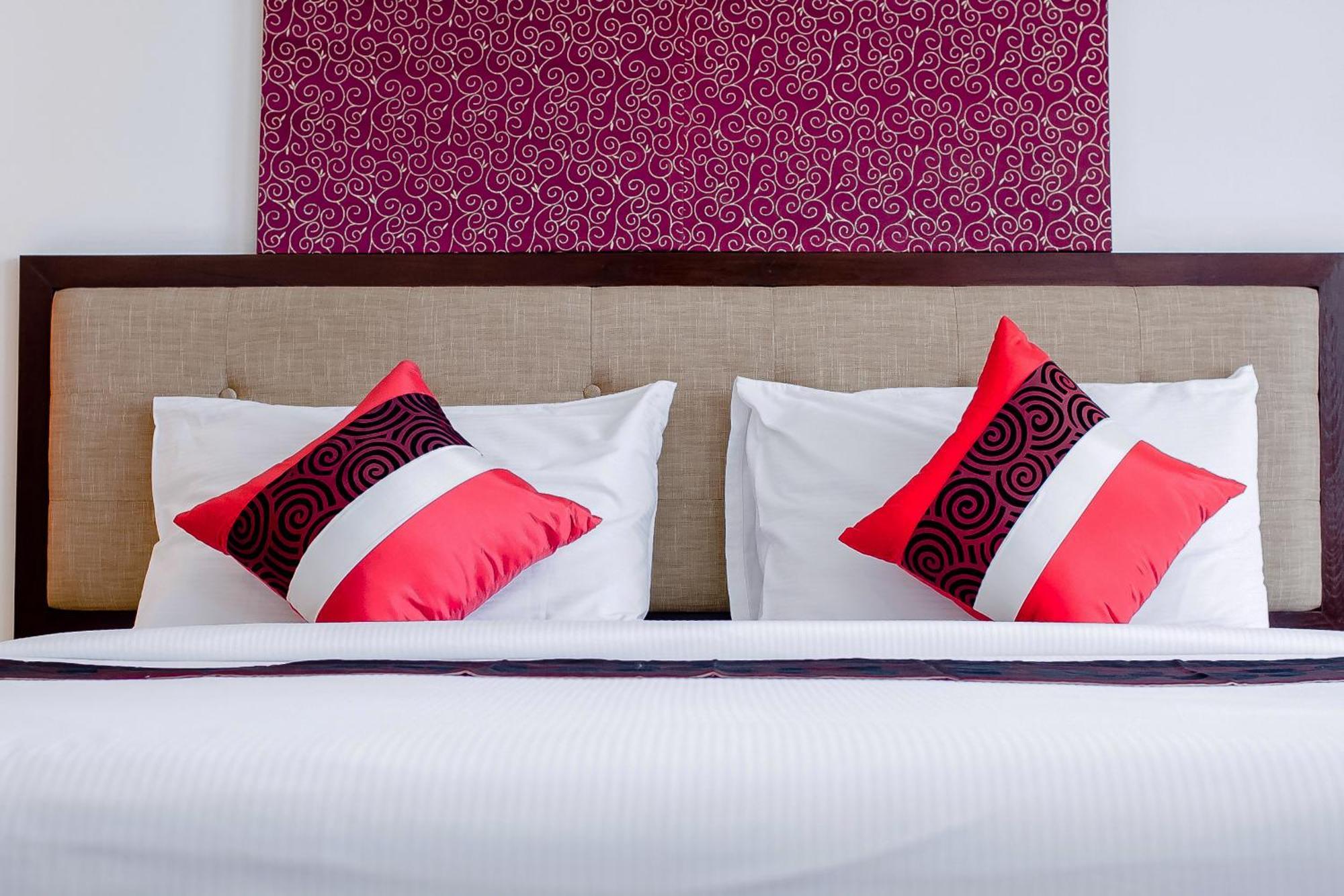 Romance Hotel Bangna Bangkok Dış mekan fotoğraf