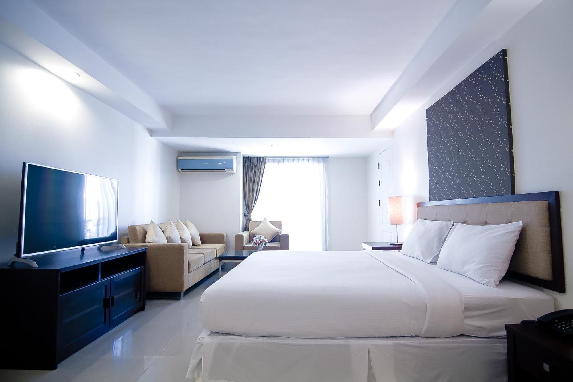 Romance Hotel Bangna Bangkok Dış mekan fotoğraf