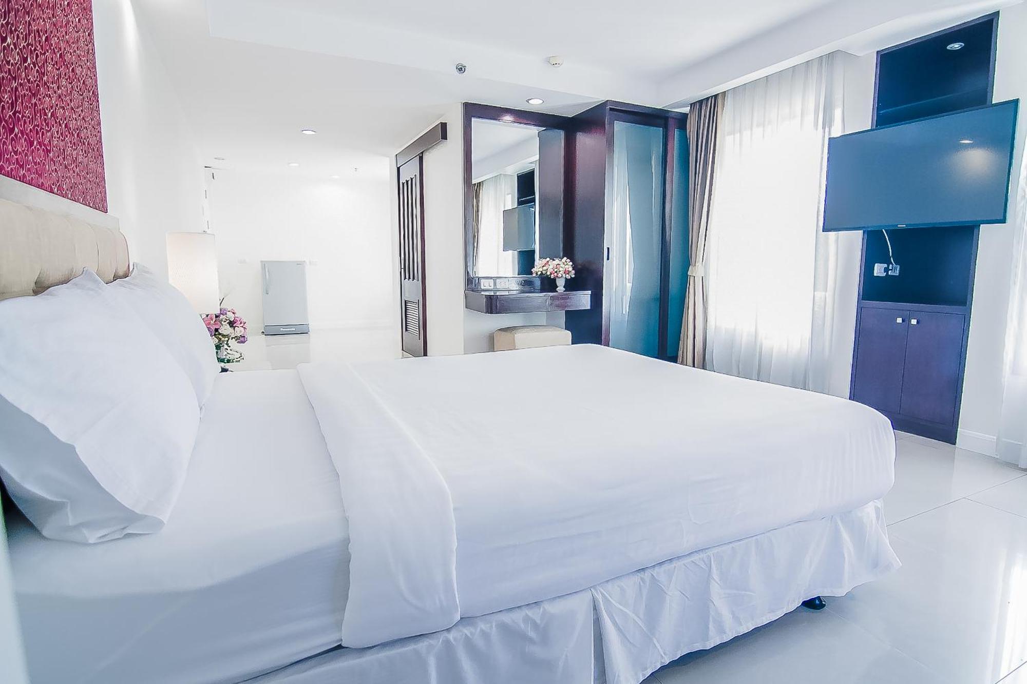 Romance Hotel Bangna Bangkok Dış mekan fotoğraf