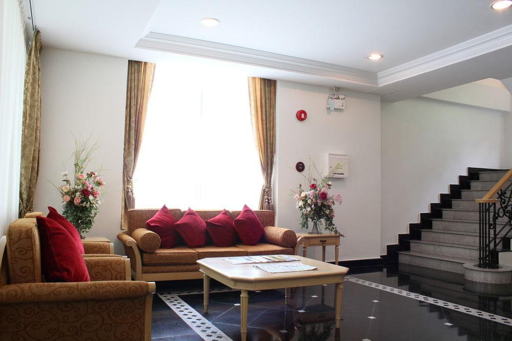 Romance Hotel Bangna Bangkok Dış mekan fotoğraf