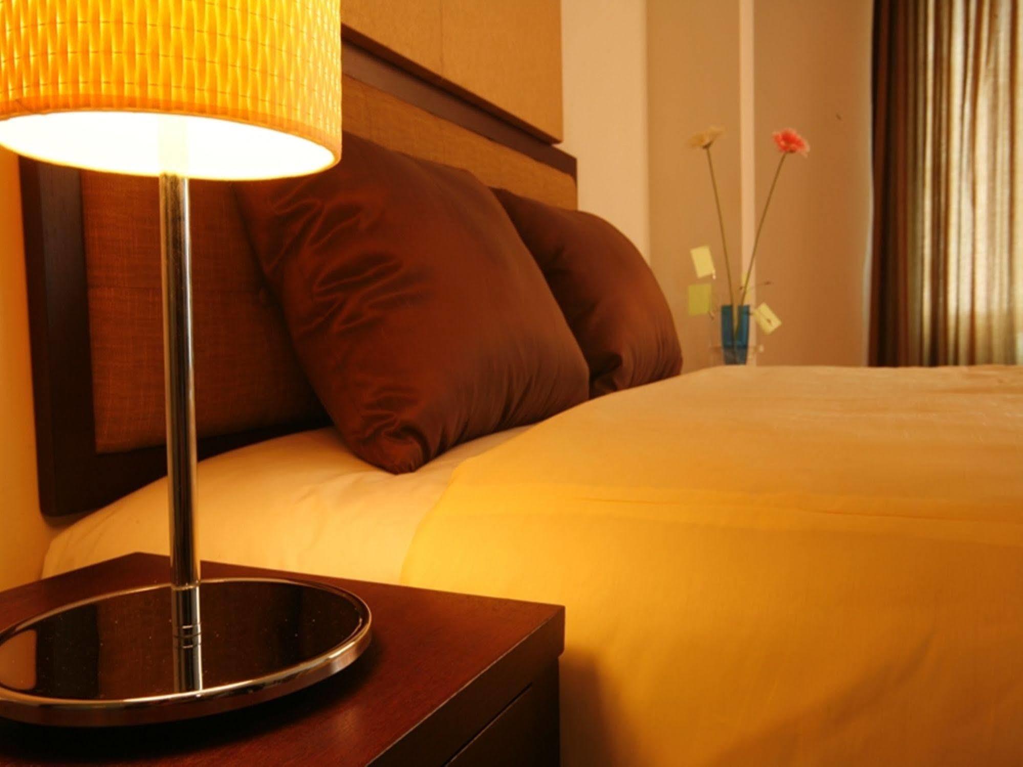 Romance Hotel Bangna Bangkok Dış mekan fotoğraf